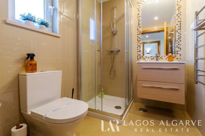 Image No.27-4 Bed Villa for sale
