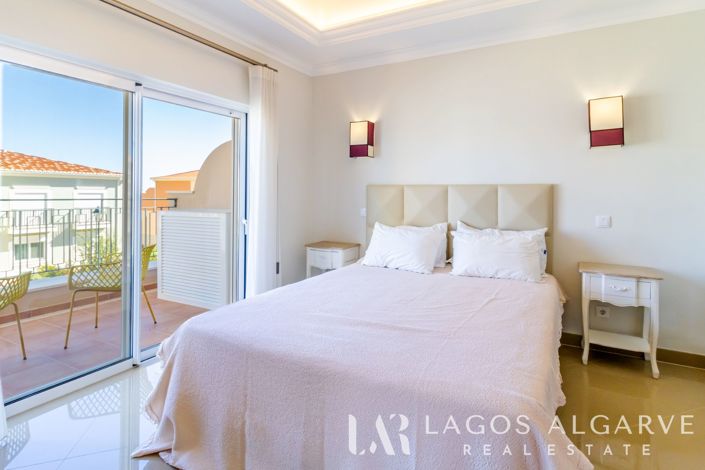 Image No.30-4 Bed Villa for sale