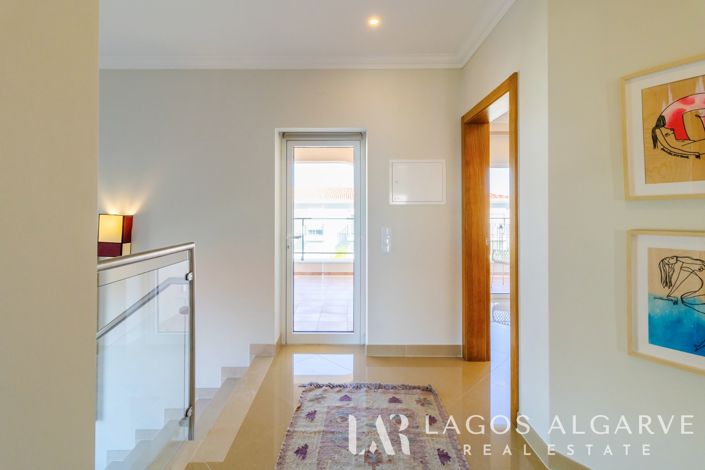 Image No.42-4 Bed Villa for sale