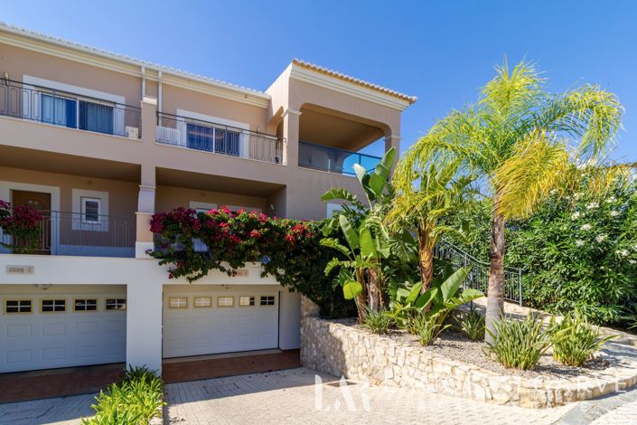 Image No.54-4 Bed Villa for sale