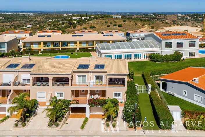 Image No.55-4 Bed Villa for sale