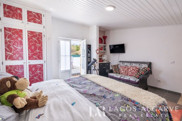 Image No.25-4 Bed Villa for sale