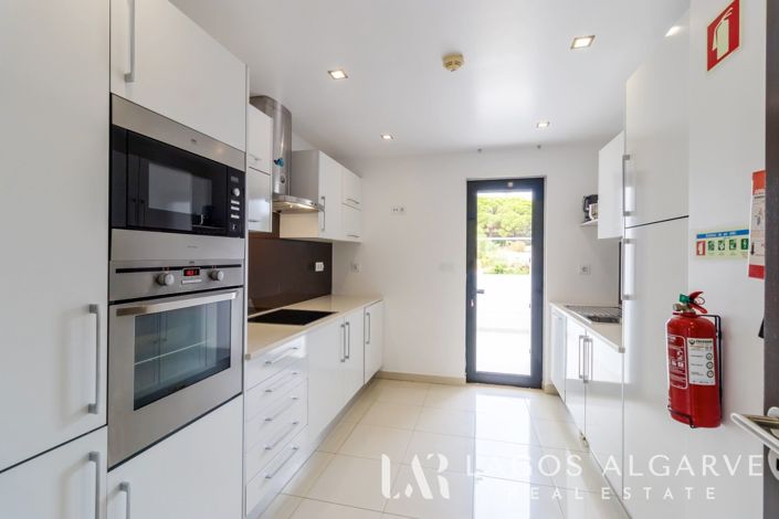Image No.17-2 Bed Apartment for sale