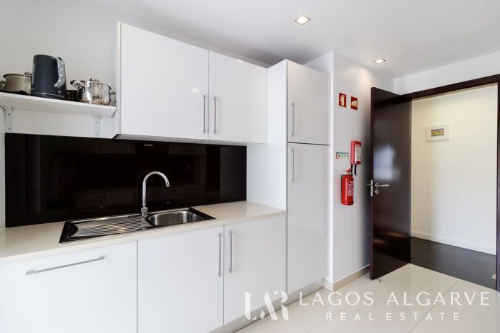 Image No.19-2 Bed Apartment for sale