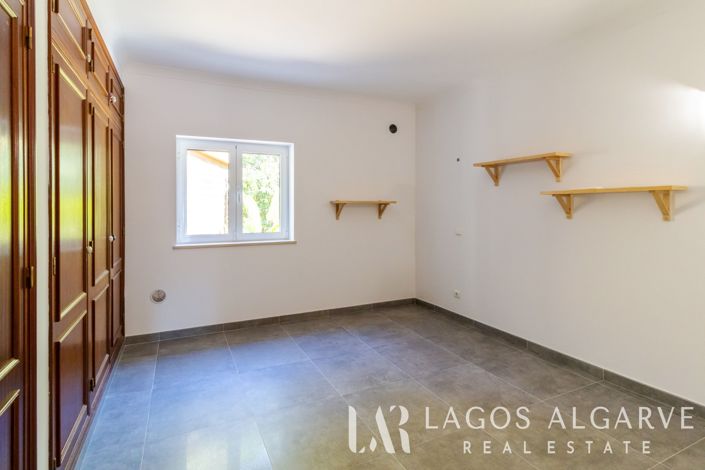 Image No.25-4 Bed Villa for sale