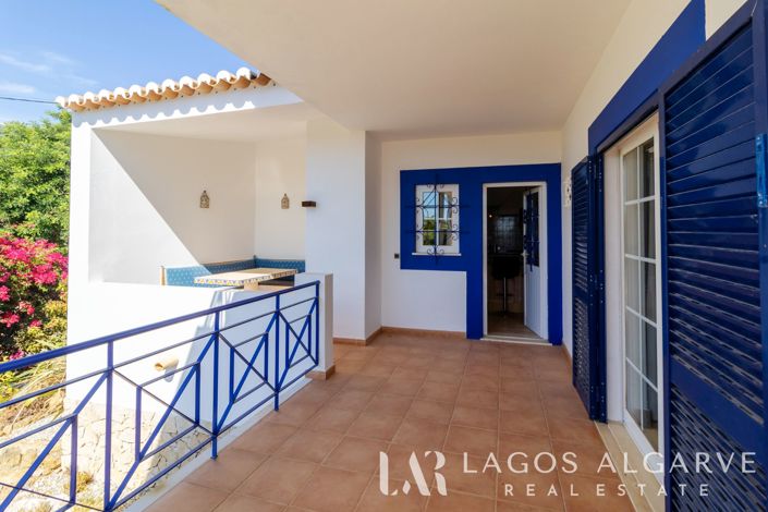 Image No.20-3 Bed Villa for sale