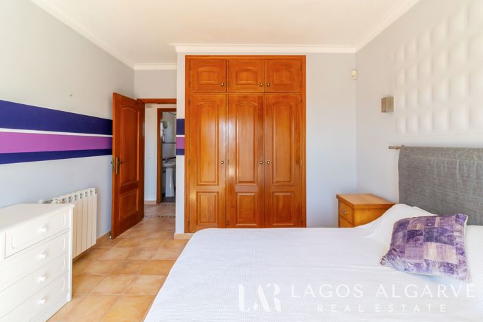 Image No.29-3 Bed Villa for sale