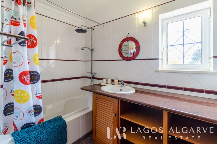 Image No.30-3 Bed Villa for sale