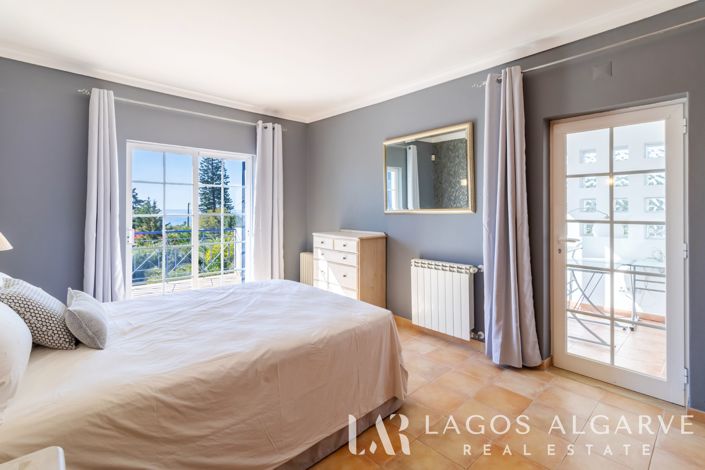 Image No.38-3 Bed Villa for sale