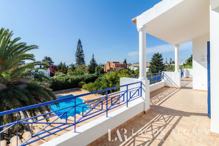 Image No.39-3 Bed Villa for sale