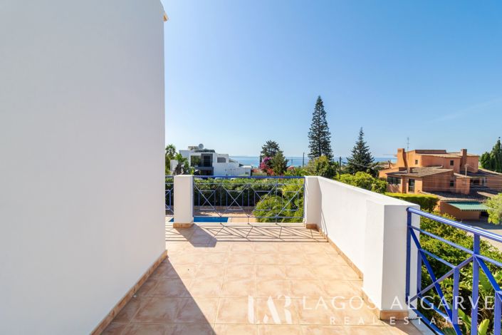 Image No.41-3 Bed Villa for sale