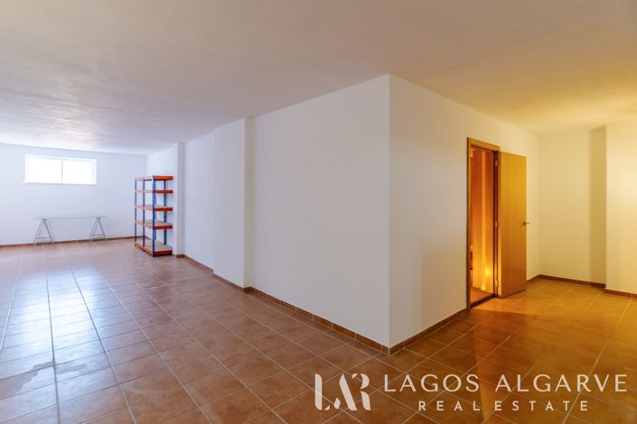 Image No.45-3 Bed Villa for sale