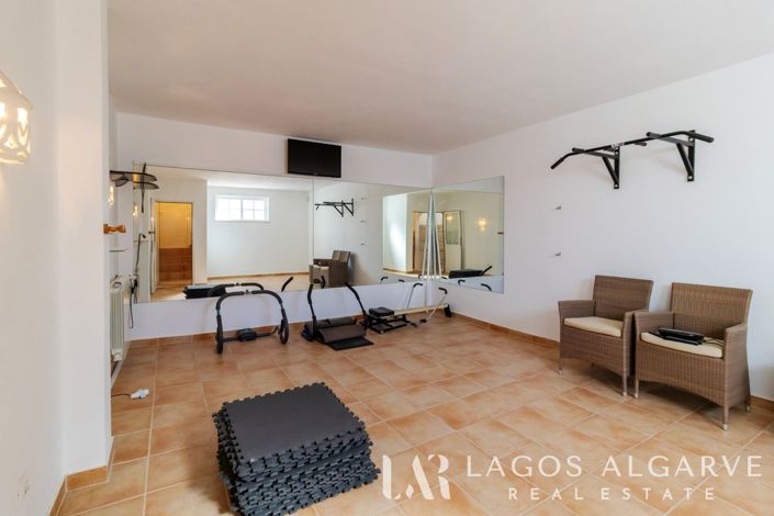 Image No.49-3 Bed Villa for sale