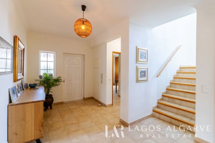 Image No.19-3 Bed Villa for sale