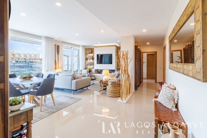 Image No.25-4 Bed Apartment for sale