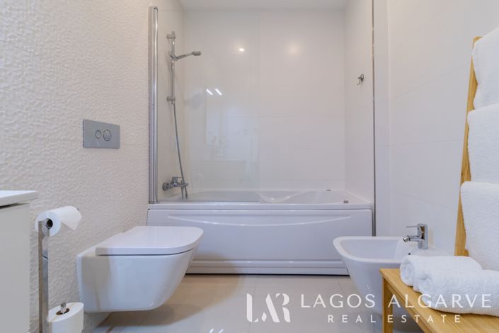 Image No.31-4 Bed Apartment for sale