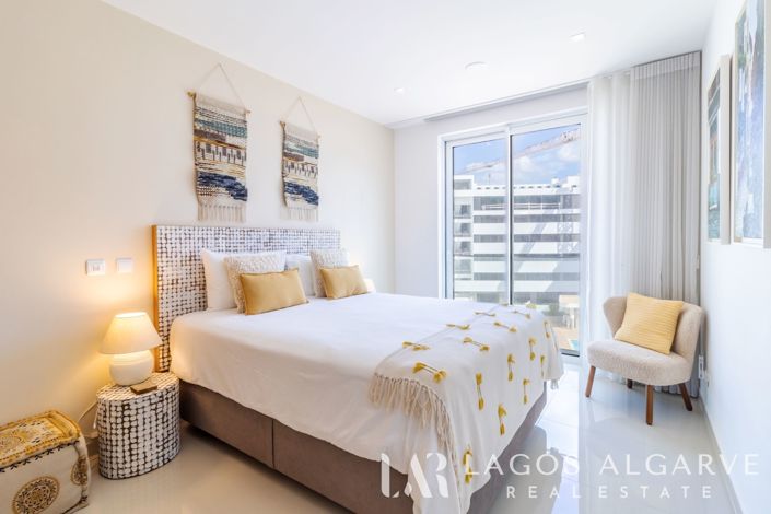Image No.33-4 Bed Apartment for sale