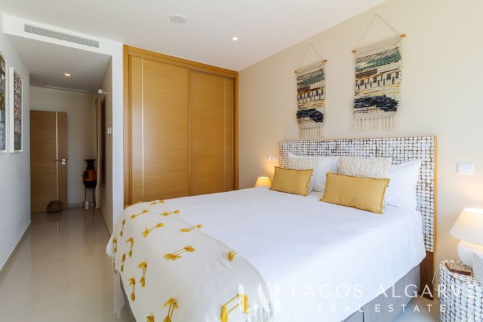 Image No.35-4 Bed Apartment for sale