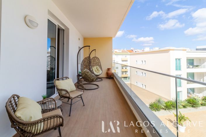Image No.38-4 Bed Apartment for sale