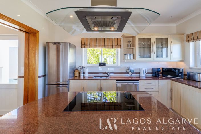 Image No.19-4 Bed Villa for sale