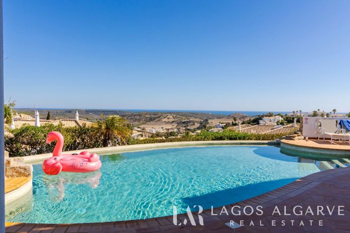 Image No.4-4 Bed Villa for sale