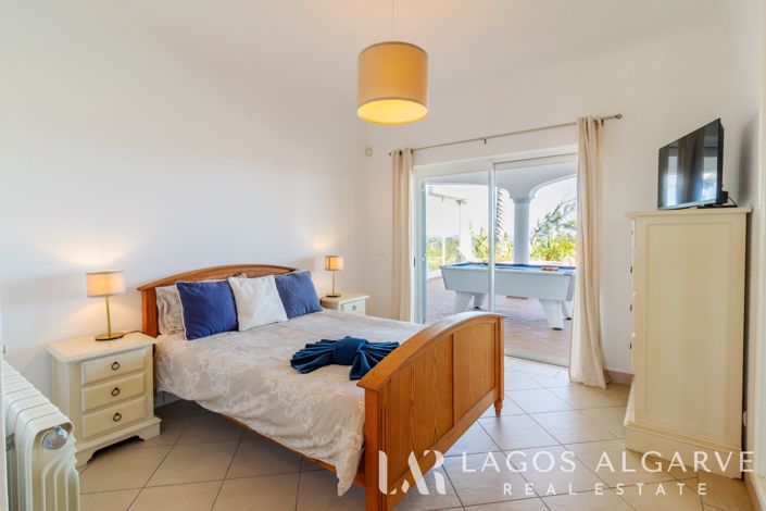 Image No.54-4 Bed Villa for sale