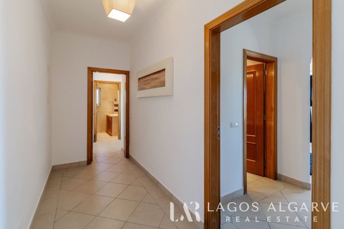 Image No.60-4 Bed Villa for sale