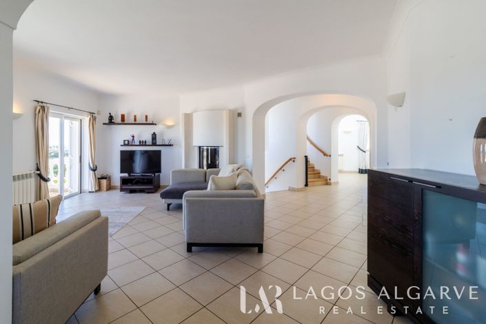 Image No.8-4 Bed Villa for sale