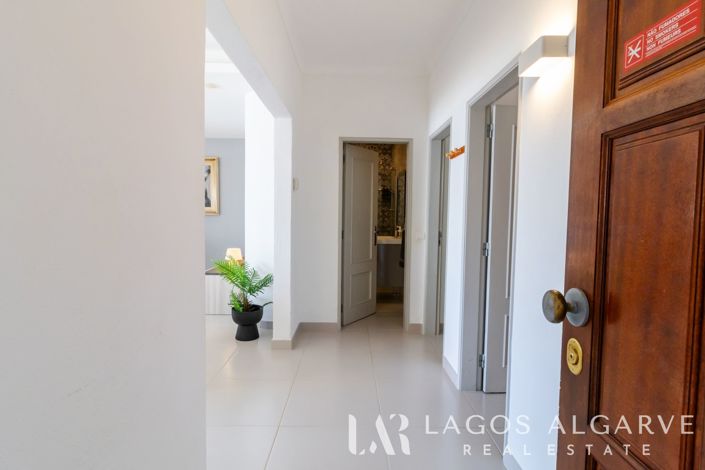 Image No.17-2 Bed Apartment for sale