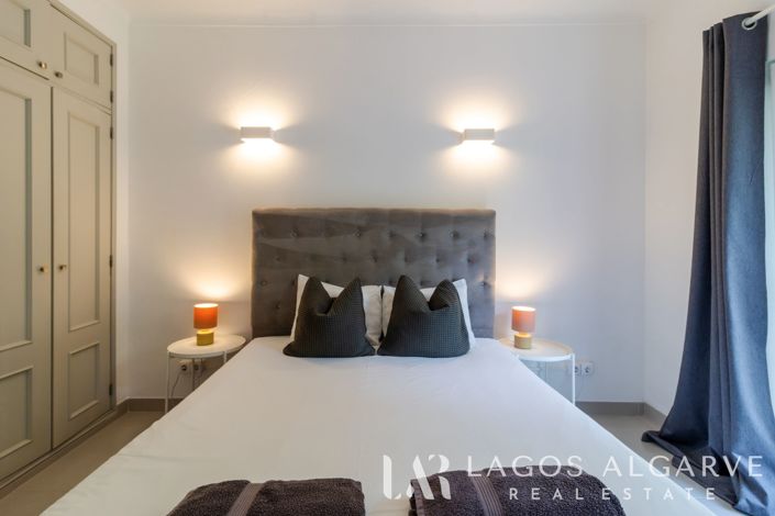 Image No.20-2 Bed Apartment for sale