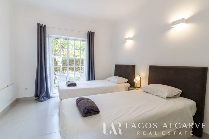 Image No.23-2 Bed Apartment for sale