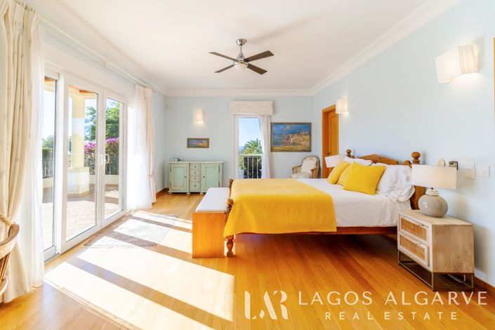 Image No.23-4 Bed Villa for sale