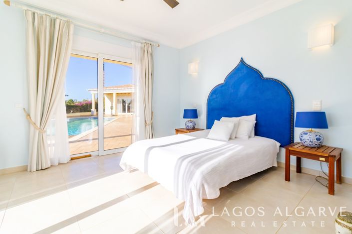 Image No.27-4 Bed Villa for sale