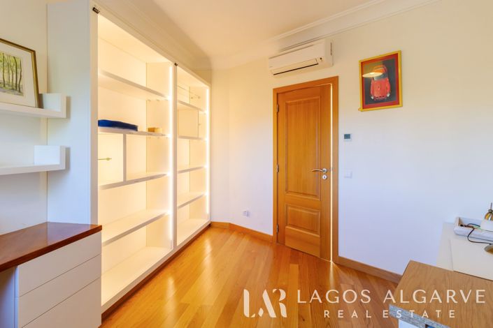 Image No.39-4 Bed Villa for sale