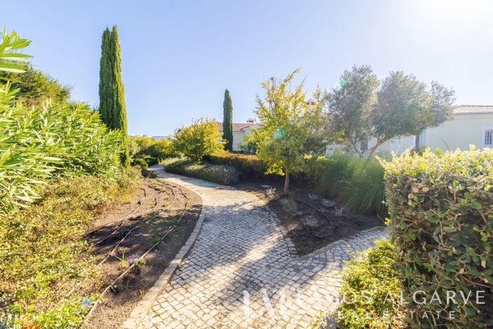 Image No.45-4 Bed Villa for sale
