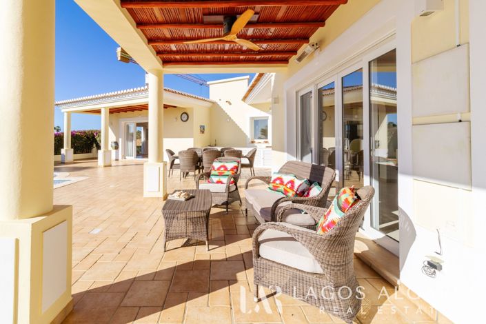 Image No.5-4 Bed Villa for sale