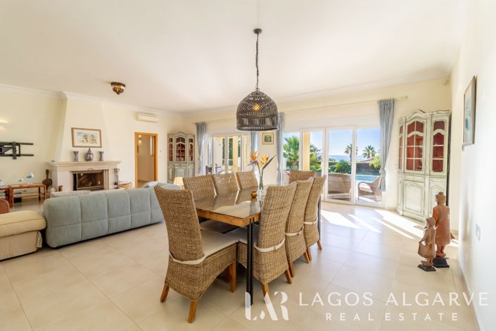 Image No.9-4 Bed Villa for sale