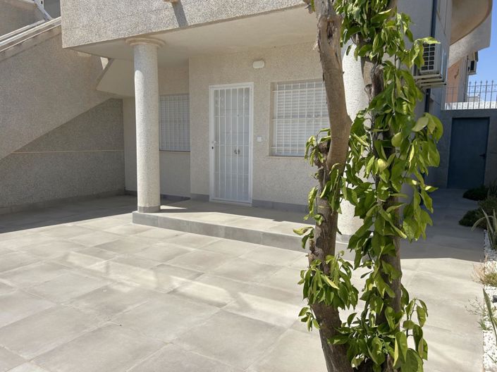 Image No.1-Propriété de 2 chambres à vendre à Torrevieja