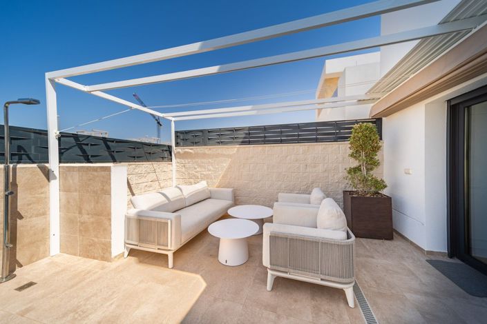 Image No.38-3 Bed Villa for sale