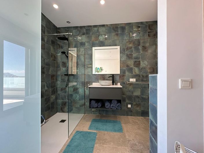 Image No.29-4 Bed Villa for sale