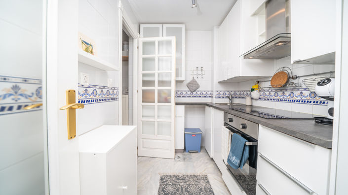 Image No.8-2 Bed Property for sale