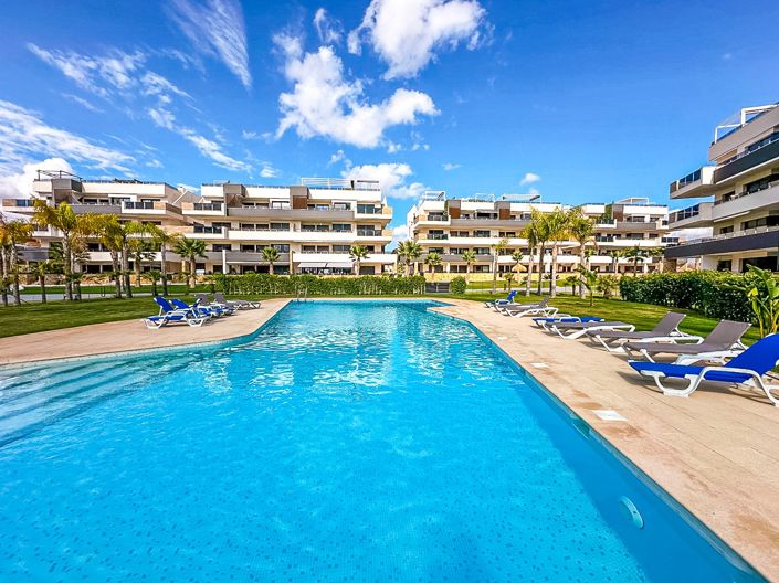 Image No.2-Propriété de 2 chambres à vendre à Torrevieja