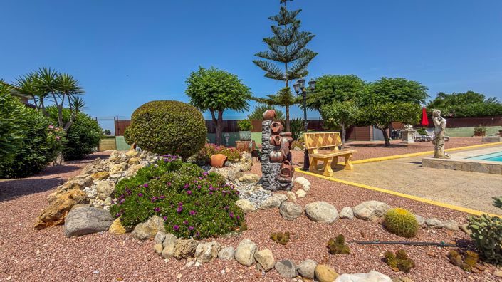 Image No.28-3 Bed Villa for sale