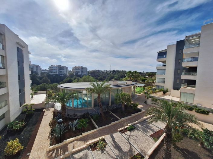Image No.34-3 Bed Property for sale