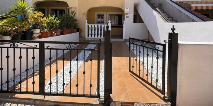 Image No.3-Propriété de 2 chambres à vendre à Torrevieja