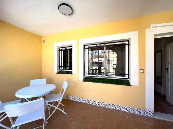 Image No.6-Propriété de 2 chambres à vendre à Torrevieja