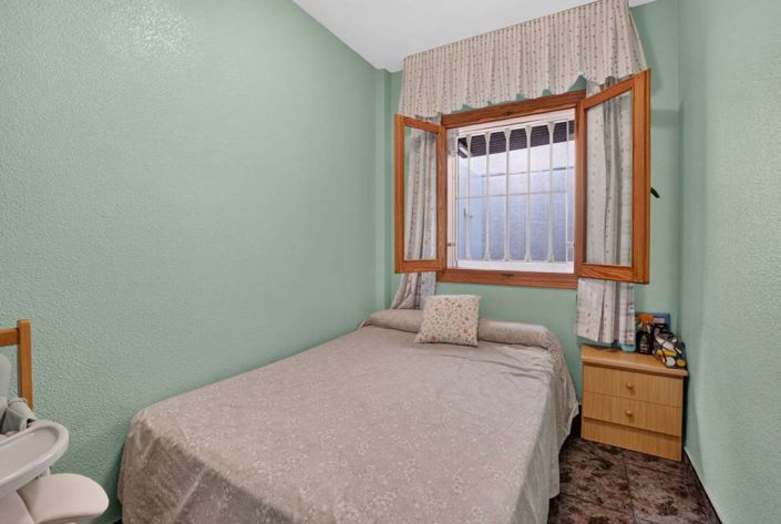 Image No.9-3 Bed Townhouse for sale