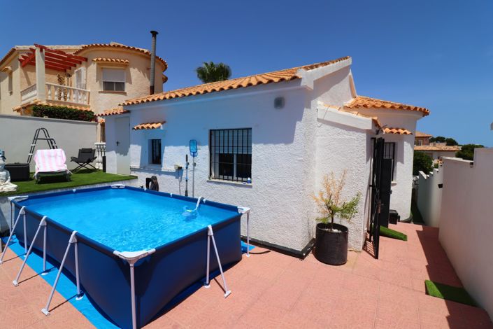 Image No.21-Villa de 2 chambres à vendre à Orihuela Costa