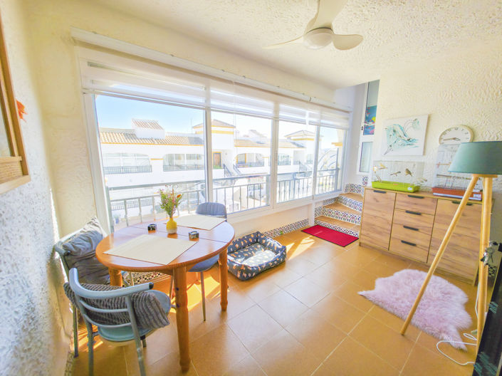 Image No.15-2 Bed Property for sale