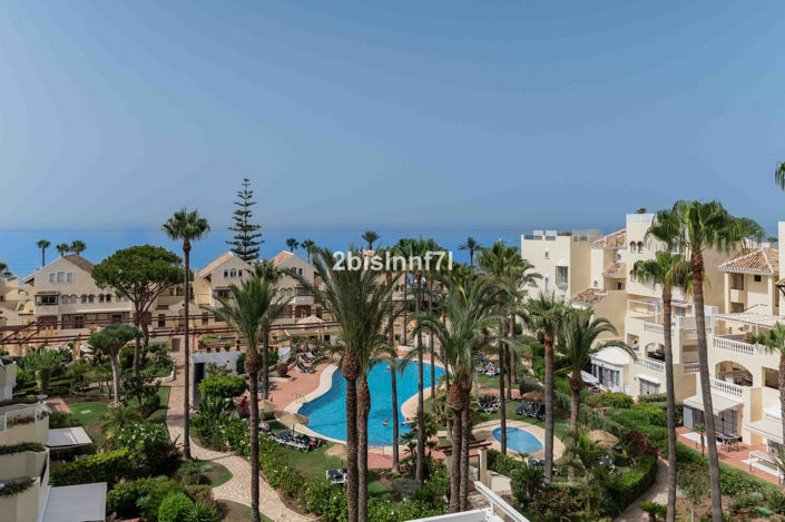 Image No.1-3 Bed Apartment for sale
